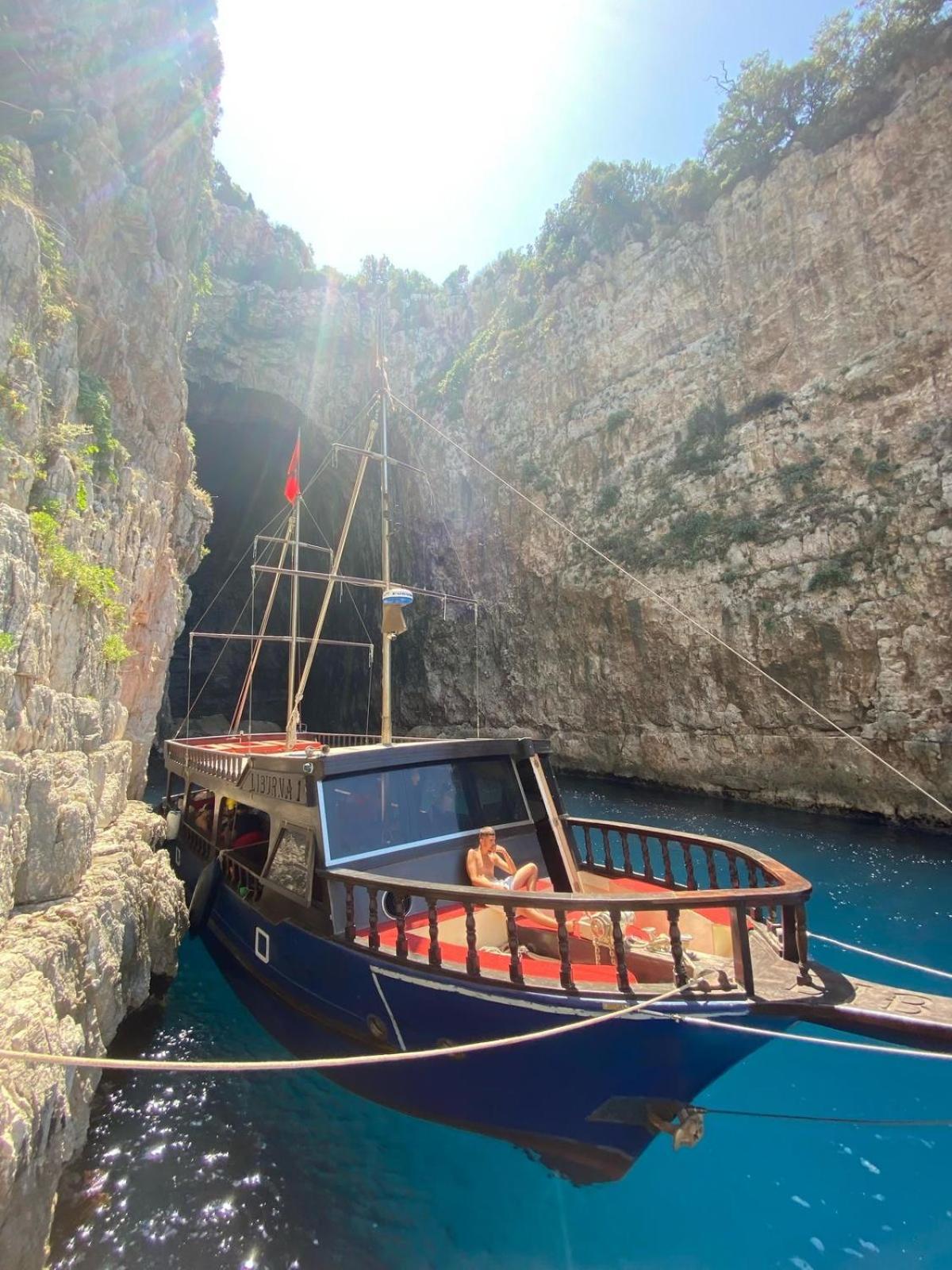Realb Trip Boat